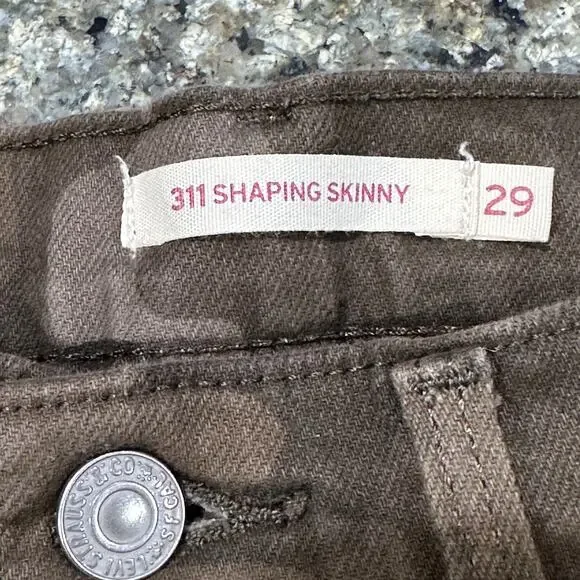 Levis 311 Shaping Skinny Jeans Womens Size 29 Green Camo Cotton Blend Streetwear - Picture 5 of 6